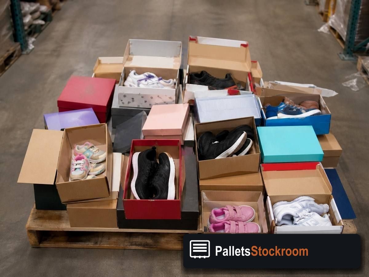 Sneaker Pallets — Warehouse / shipping context
